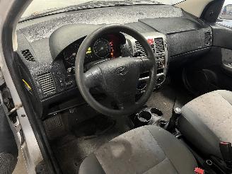 Hyundai Getz Getz Hatchback 1.3i 12V (G4EA) [63kW]  (09-2003/09-2005) picture 17
