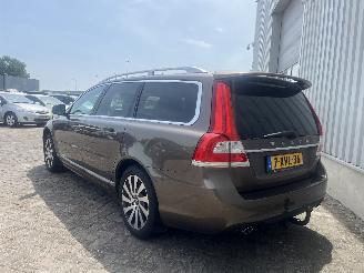 Volvo V-70 V70 (BW) Combi 2.0 D4 16V (D4204T5(Euro 6)) [133kW]  (10-2013/04-2016)= picture 5