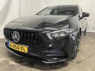 uszkodzony samochody osobowe Mercedes A-klasse A (177.0) Hatchback 1.3 A-180 Turbo 16V (M282.914) [100kW]  (06-2018/1=
2-2026) 2019/4