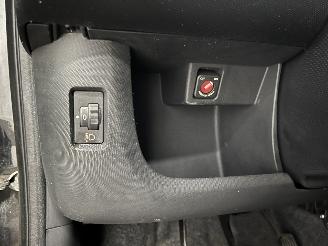 Citroën C1 C1 Hatchback 1.0 12V (384F(CFA)) [50kW]  (06-2005/09-2014) picture 24