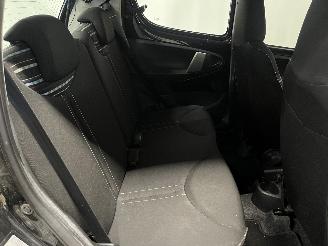 Citroën C1 C1 Hatchback 1.0 12V (384F(CFA)) [50kW]  (06-2005/09-2014) picture 16