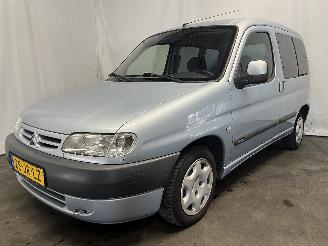Citroën Berlingo Berlingo Cinqspace, Multispace MPV 1.6 16V (TU5JP4(NFU)) [80kW]  (10-2=
000/12-2011) picture 2