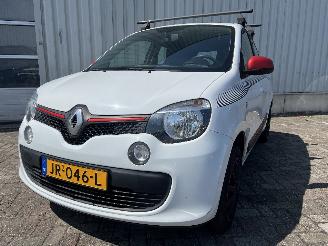 Auto incidentate Renault Twingo Twingo III (AH) Hatchback 5-drs 1.0 SCe 70 12V (H4D-400(H4D-A4)) [52kW=
]  (09-2014/04-2019) 2016/6