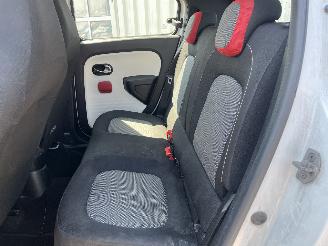 Renault Twingo Twingo III (AH) Hatchback 5-drs 1.0 SCe 70 12V (H4D-400(H4D-A4)) [52kW=
]  (09-2014/04-2019) picture 11