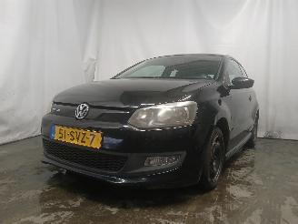 uszkodzony samochody osobowe Volkswagen Polo Polo V (6R) Hatchback 1.2 TDI 12V BlueMotion (CFWA(Euro 5)) [55kW]  (1=
0-2009/05-2014) 2011/12