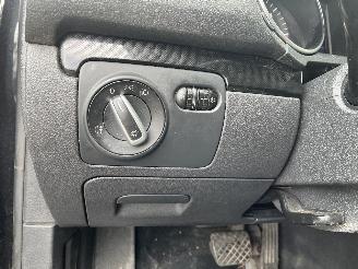 Volkswagen Golf Golf VI Variant (AJ5/1KA) Combi 1.6 TDI 16V 105 (CAYC(Euro 5)) [77kW] =
 (07-2009/07-2013) picture 20