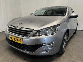 Unfallwagen Peugeot 308 308 SW (L4/L9/LC/LJ/LR) Combi 5-drs 1.6 BlueHDi 120 (DV6FC(BHZ)) [88kW=
]  (03-2014/12-2021) 2015/12