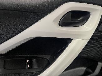 Peugeot 208 208 I (CA/CC/CK/CL) Hatchback 1.0 Vti 12V PureTech (EB0(ZMZ)) [50kW]  =
(03-2012/12-2019) picture 18