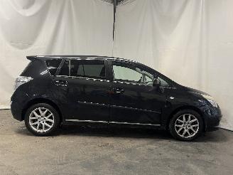 Toyota Verso Verso MPV 1.8 16V VVT-i (2ZRFAE) [108kW]  (04-2009/08-2018) picture 6