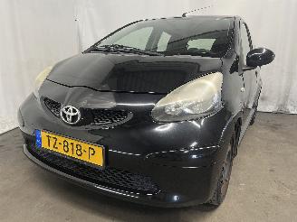 Coche accidentado Toyota Aygo Aygo (B10) Hatchback 1.0 12V VVT-i (1KR-FE) [50kW]  (07-2005/05-2014) 2003/9