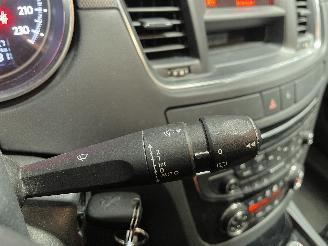 Peugeot 508 508 SW (8E/8U) Combi 1.6 THP 16V (EP6CDT(5FV)) [115kW]  (11-2010/12-20=
18) picture 17