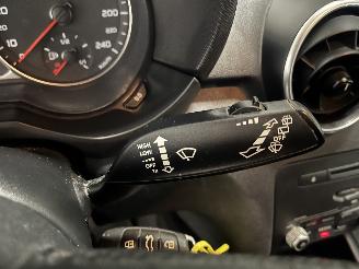 Audi A1 A1 (8X1/8XK) Hatchback 3-drs 1.2 TFSI (CBZA) [63kW]  (05-2010/04-2015)= picture 14