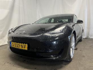 skadebil auto Tesla Model 3 Model 3 Sedan Model 3 (A0003K87Model 3) [175kW]  (04-2019/...) 2019/11