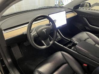 Tesla Model 3 Model 3 Sedan Model 3 (A0003K87Model 3) [175kW]  (04-2019/...) picture 12