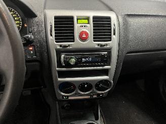 Hyundai Getz Getz Hatchback 1.4i 16V (G4EEG) [71kW]  (08-2005/12-2010) picture 17