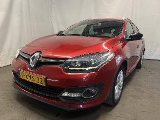 damaged passenger cars Renault Mégane Megane III Grandtour (KZ) Combi 5-drs 1.2 16V TCE 115 (H5F-400(H5F-A4)=
) [85kW]  (03-2012/02-2016) 2014/9