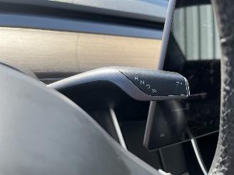 Tesla Model 3 Model 3 Sedan Long Range 75kWh (A0003K87Long Range 75kWh) [220kW]  (03=
-2019/...) picture 25
