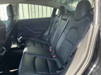 Tesla Model 3 Model 3 Sedan Long Range 75kWh (A0003K87Long Range 75kWh) [220kW]  (03=
-2019/...) picture 20