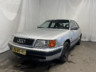Unfallwagen Audi 100 100 (C4) Sedan 2.3 E 5E (AAR) [98kW]  (12-1990/07-1994) 1992/5