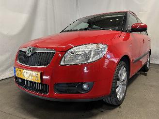 Unfallwagen Skoda Fabia Fabia II Combi Combi 5-drs 1.4i 16V (BXW) [63kW]  (10-2007/12-2014) 2009/10