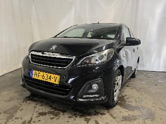 Coche accidentado Peugeot 108 108 Hatchback 1.0 12V (1KRFE(CFB)) [51kW]  (05-2014/...) 2015/10