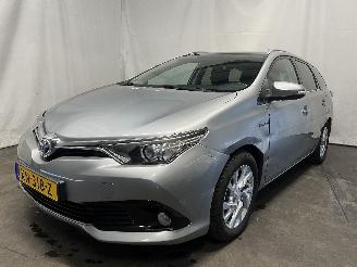 Unfallwagen Toyota Auris Auris Touring Sports (E18) Combi 1.8 16V Hybrid (2ZRFXE) [100kW]  (07-=
2013/12-2018) 2016/10