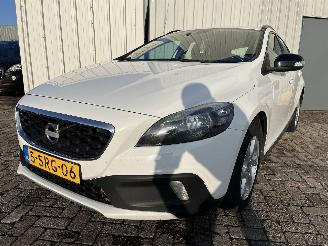 Voiture accidenté Volvo V-40 V40 Cross Country (MZ) Hatchback 5-drs 1.6 D2 (D4162T) [84kW]  (10-201=
2/12-2016) 2013/5