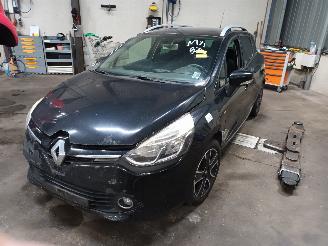 Auto da rottamare Renault Clio Clio IV Estate/Grandtour (7R) Combi 5-drs 0.9 Energy TCE 90 12V (H4B-4=
08(H4B-B4)) [66kW]  (01-2013/08-2021) 2016/5