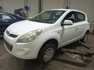 rozbiórka samochody osobowe Hyundai I-20 i20 Hatchback 1.2i 16V (G4LA) [57kW]  (09-2008/12-2012) 2011/2