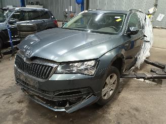 Dezmembrări autoturisme Skoda Superb Superb Combi (3V5) Combi 2.0 TDI (DTSA) [110kW]  (03-2015/06-2024) 2021/6