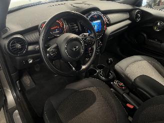 Mini Mini Mini (F56) Hatchback 3-drs 1.5 12V Cooper (B38A15A) [100kW]  (12-2013/=
=2E..) picture 18