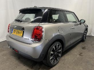 Mini Mini Mini (F56) Hatchback 3-drs 1.5 12V Cooper (B38A15A) [100kW]  (12-2013/=
=2E..) picture 6