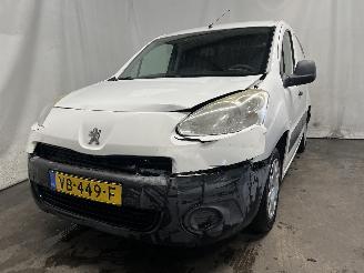 skadebil auto Peugeot Partner Partner (GC/GF/GG/GJ/GK) Van 1.6 HDI, BlueHDI 75 (DV6FE(BHW)) [55kW]  =
(07-2011/12-2018) 2013/1