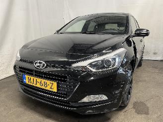 Gebrauchtwagen PKW Hyundai I-20 i20 (GBB) Hatchback 1.0 T-GDI 120 12V (G3LC) [88kW]  (01-2016/08-2020)= 2016/6