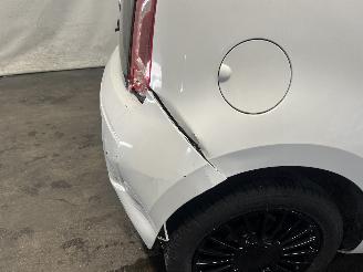 Volkswagen Up! Up! (121) Hatchback 1.0 12V 75 (CWRA) [55kW]  (08-2011/11-2019) picture 9