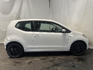 Volkswagen Up! Up! (121) Hatchback 1.0 12V 75 (CWRA) [55kW]  (08-2011/11-2019) picture 7