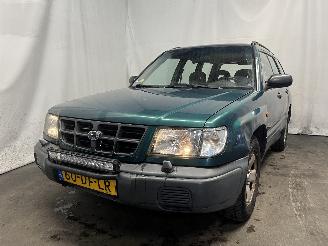 Vaurioauto  passenger cars Subaru Forester Forester (SF) SUV 2.0 16V (EJ202) [90kW]  (08-1997/09-2002) 1999/7
