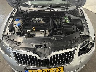 Skoda Superb Superb (3TAA) Hatchback 1.4 TSI 16V (CAXC) [92kW]  (07-2008/05-2015) picture 10