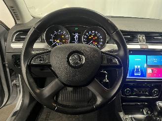 Skoda Superb Superb (3TAA) Hatchback 1.4 TSI 16V (CAXC) [92kW]  (07-2008/05-2015) picture 25