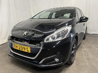 skadebil auto Peugeot 208 208 I (CA/CC/CK/CL) Hatchback 1.5 BlueHDi 100 (DV5RD(YHY)) [75kW]  (05=
-2018/12-2019) 2018/9