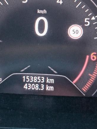 škoda osobní automobily Renault Mégane Megane IV Estate (RFBK) Combi 5-drs 1.3 TCE 160 16V (H5H-470(H5H-B4)) =
[117kW]  (07-2018/...) 2019/4
