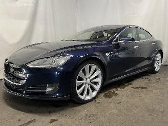 Tesla Model S Model S Liftback 85 (L1S) [270kW]  (09-2012/02-2016) picture 3