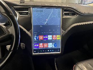 Tesla Model S Model S Liftback 85 (L1S) [270kW]  (09-2012/02-2016) picture 21