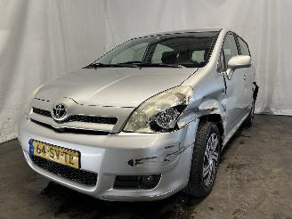 Damaged car Toyota Corolla Corolla Verso (R10/11) MPV 1.8 16V VVT-i (1ZZFE) [95kW]  (04-2004/03-2=
009) 2006/5