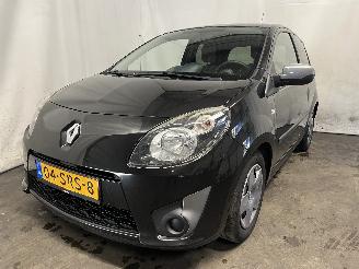 Schadeauto Renault Twingo Twingo II (CN) Hatchback 3-drs 1.2 16V (D4F-764(D4F-E7)) [55kW]  (03-2=
007/09-2014) 2011/11