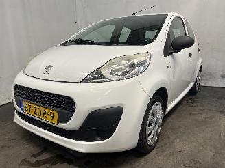 Schadeauto Peugeot 107 107 Hatchback 1.0 12V (384F(1KR)) [50kW]  (06-2005/05-2014) 2012/10
