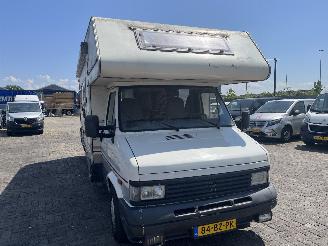 Unfallwagen Peugeot J5 J5 (290L) Chassis-Cabine 2.5TD (CRD93LS(U25-673)) [70kW]  (10-1990/02-=
1994) 1994/4