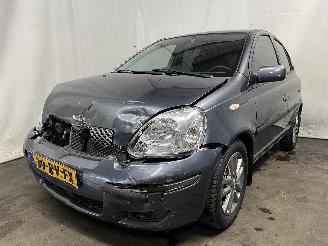 Schadeauto Toyota Yaris Yaris (P1) Hatchback 1.3 16V VVT-i (2SZFE) [64kW]  (04-2002/09-2005) 2005/10