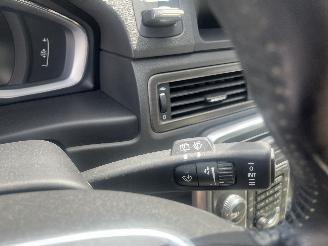 Volvo V-70 V70 (BW) Combi 2.0 D4 16V (D4204T5(Euro 6)) [133kW]  (10-2013/04-2016)= picture 14