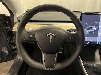 Tesla Model 3 Model 3 Sedan Long Range, Performance AWD (3D1) [340kW]  (06-2018/...)= picture 17